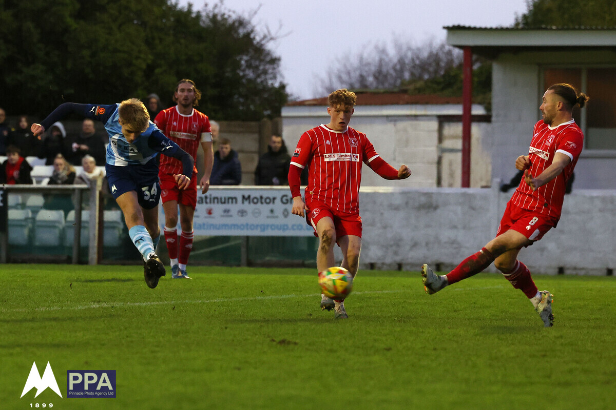 REPORT: Frome 1 – 4 United - Torquay United