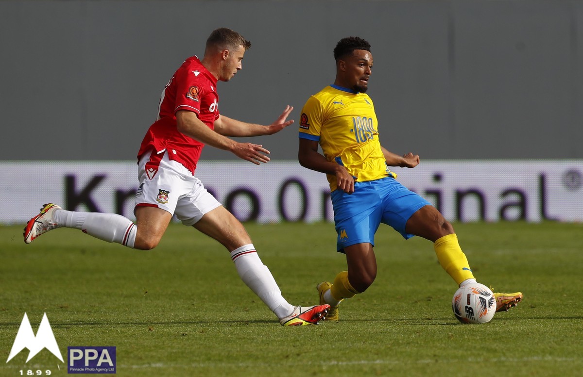 REPORT Wrexham 6 0 United Torquay United